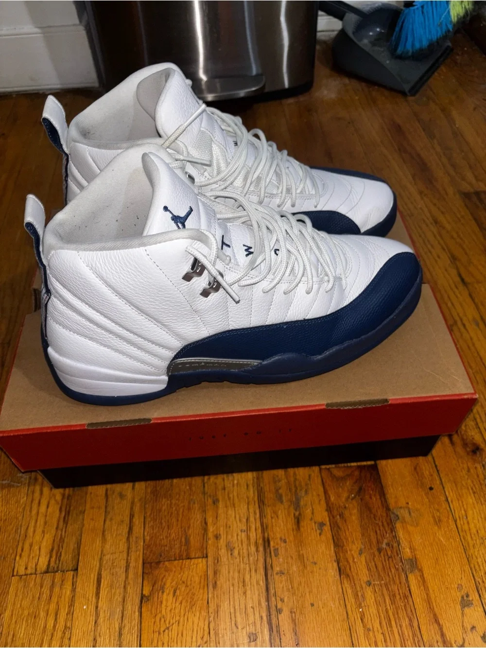 Air Jordan 12 French Blue Size 12 Great Condition, Barely Worn Need to Sell ASAP